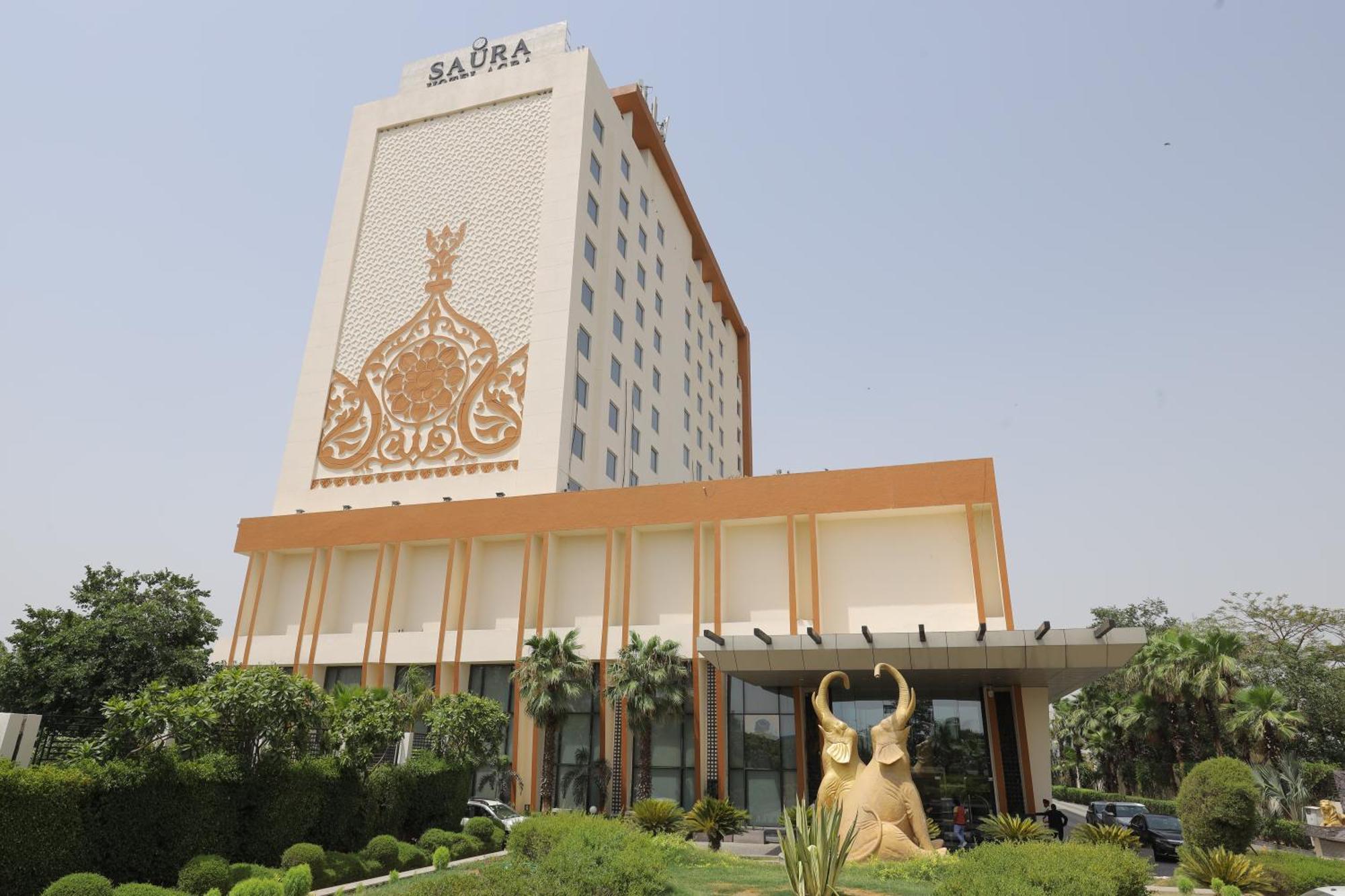 Saura Hotel, Agra - A Club Mahindra Associate Exteriér fotografie