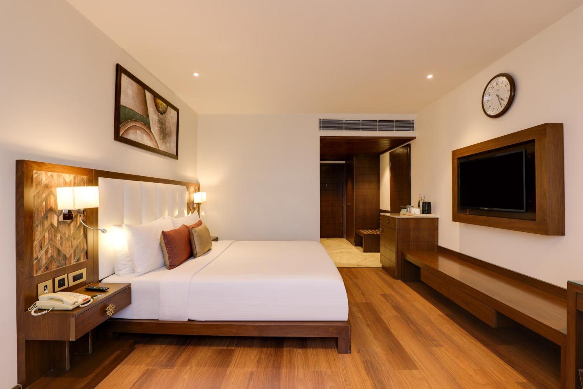 Saura Hotel, Agra - A Club Mahindra Associate Exteriér fotografie