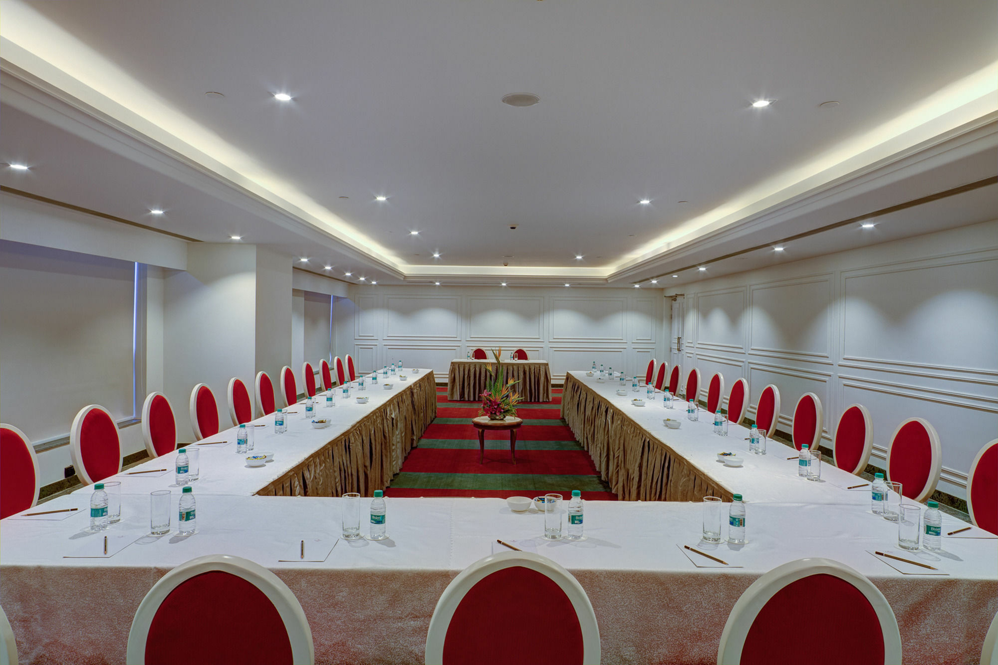 Saura Hotel, Agra - A Club Mahindra Associate Exteriér fotografie